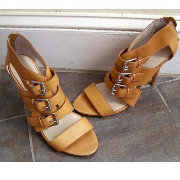 Michael Kors cognac leather sz 9 buckle heels GUC - Picture 10 of 16